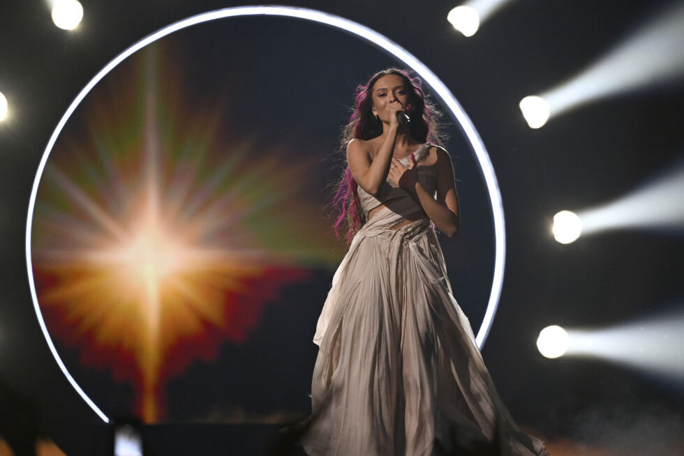 Eden Golan representerte Israel i fjor med låten 'Hurricane' under finalen av Eurovision Song Contest (ESC) på Malmö Arena, i Malmö





 Foto: Jessica Gow/TT / NTB