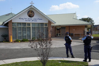 Knivstukket biskop i Australia sier han tilgir gjerningspersonen