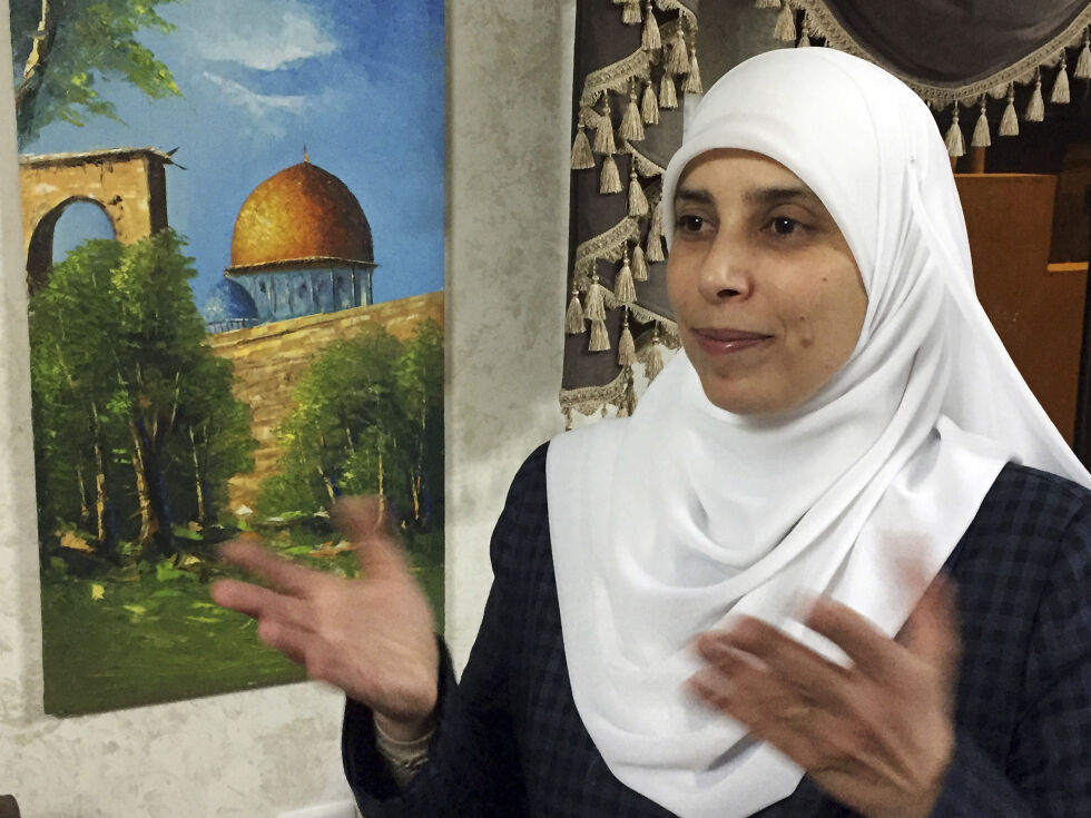 Ahlam Tamimi har blod på hendene. Blant de 16 drepte i terrorangrepet hun var med på å utføre var halvparten barn.
 Foto: AP Photo/Omar Akour/NTB
