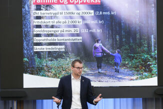 KrF øker barnetrygden i sitt alternative budsjett