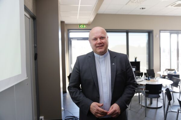 Slik blir smittevernreglene når kirkene gjenåpner