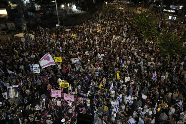 Tusener demonstrerte i Tel Aviv med krav om gisselavtale