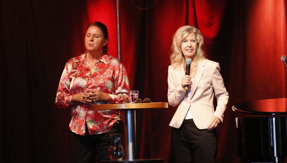 FORKYNNER: Rhonda Mathisen forkynte om Jesus som «revolusjonær leder» og utfordret til etterfølgelse av Ham. Hun ble tolket av Elisabeth Mork.
 Foto: Tor-Bjørn Nordgaard