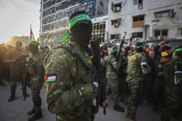 Hamas har publisert navnene på fire gisler som skal frigis lørdag