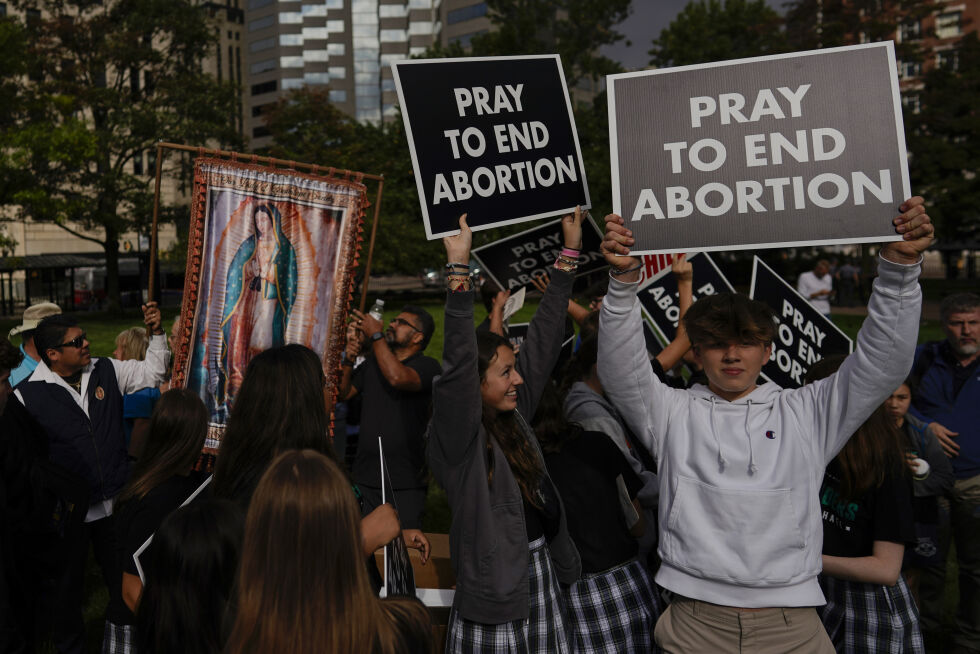 Ungdommer demonstrerer mot abort i en "Marsj for livet" i Ohio, 6. oktober 2023.
 Foto: AP Photo/Carolyn Kaster, arkiv/NTB.