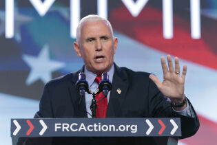 Mike Pence: – Den krisen vi står overfor er menneskeskapt, og den mannen heter Joe Biden