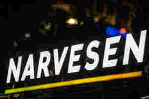 – Han skulle bare kjøpe en pølse!