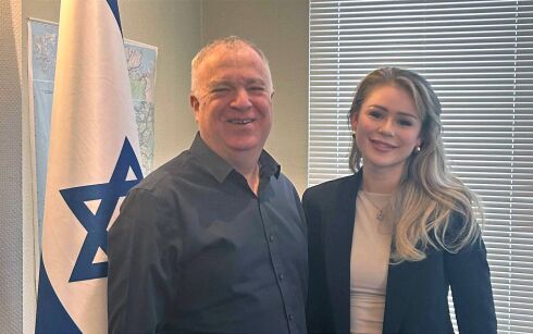Kristin Lode besøkte den israelske ambassadøren
