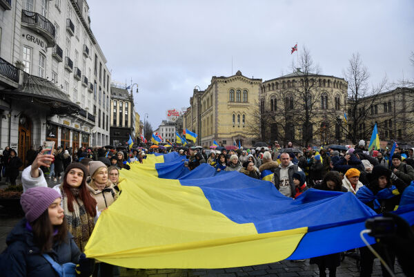 Solidaritet med Ukraina markert over hele landet