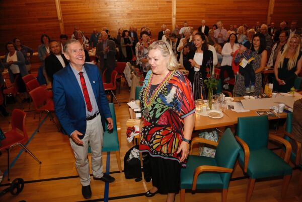 Hedret en visjonær høvding