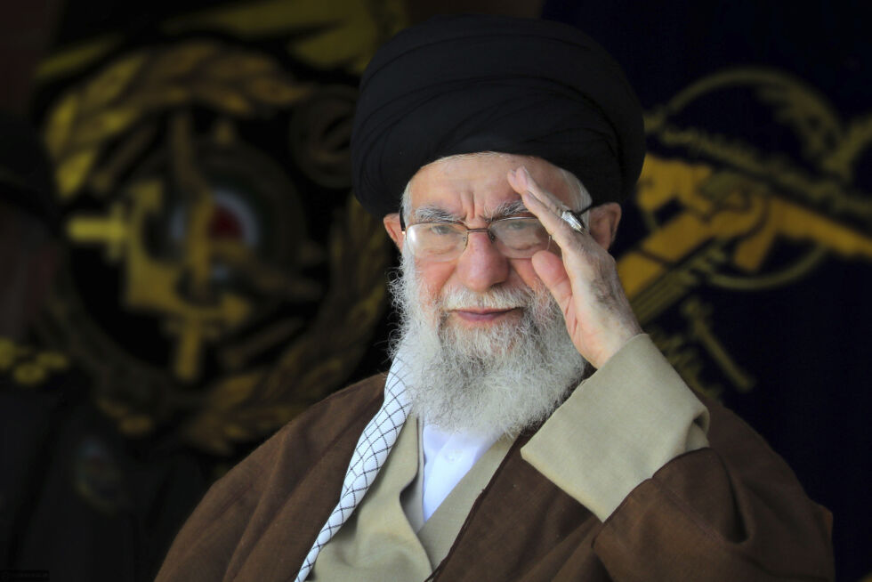 Irans øverste leder, ayatollah Ali Khamenei i Teheran 10. oktober 2023.
 Foto: Office of the Iranian Supreme Leader via AP/NTB.