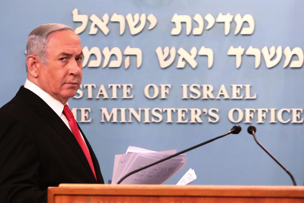 Rettssaken mot statsminister Benjamin Netanyahu for korrupsjon er utsatt. Foto: Gali Tibbon / AP / NTB scanpix
