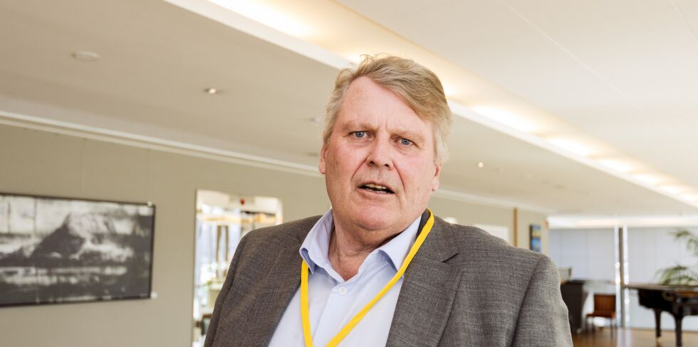 KRITISK: Hans Fredrik Grøvan (KrF) er kritisk til at kommuner skal ha lov til å drive privat utenrikspolitikk.