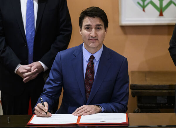 Trudeau trekker seg