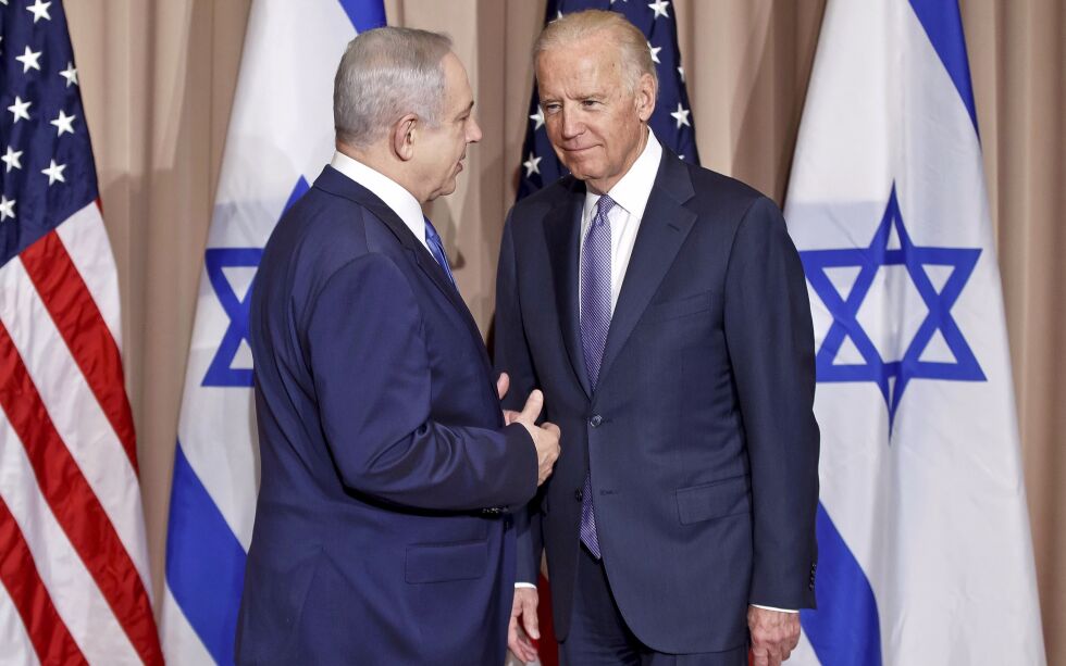 NYVALGT: Joe Bidens presidentskap gir lite håp om flere fredsavtaler mellom Israel og arabiske land, ifølge eksperter på amerikanske Midtøsten-relasjoner. Bildet er fra et møte mellom Israels statsminister Benjamin Netanuahu og Joe Biden i 2016, da Biden var visepresident under Obama.
 Foto: AP / NTB