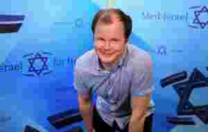 Med Israel for Fred med dansk fotfeste