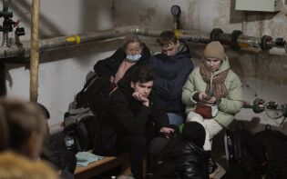 «Vi sitter i en kjeller og roper til Gud og er fryktelig redde»