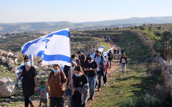 Israelere protestere mot ulovlig palestinsk bygging