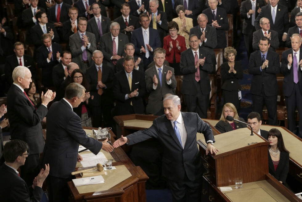 Lederen for Representantenes hus i USA sier Israels statsminister Benjamin Netanyahu snart skal tale til Kongressen i Washington. Bildet er fra hans tale i 2015.
 Foto: NTB/AP/J. Scott Applewhite