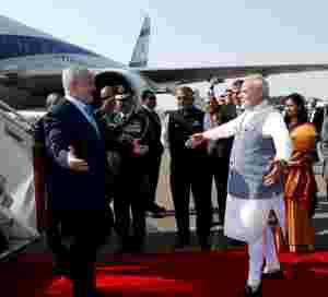 Netanyahu i India