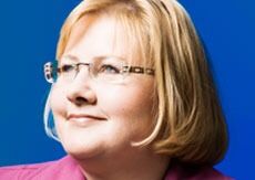 Høyre vil lytte til partene i arbeidslivet