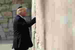 Trump snakket om fred