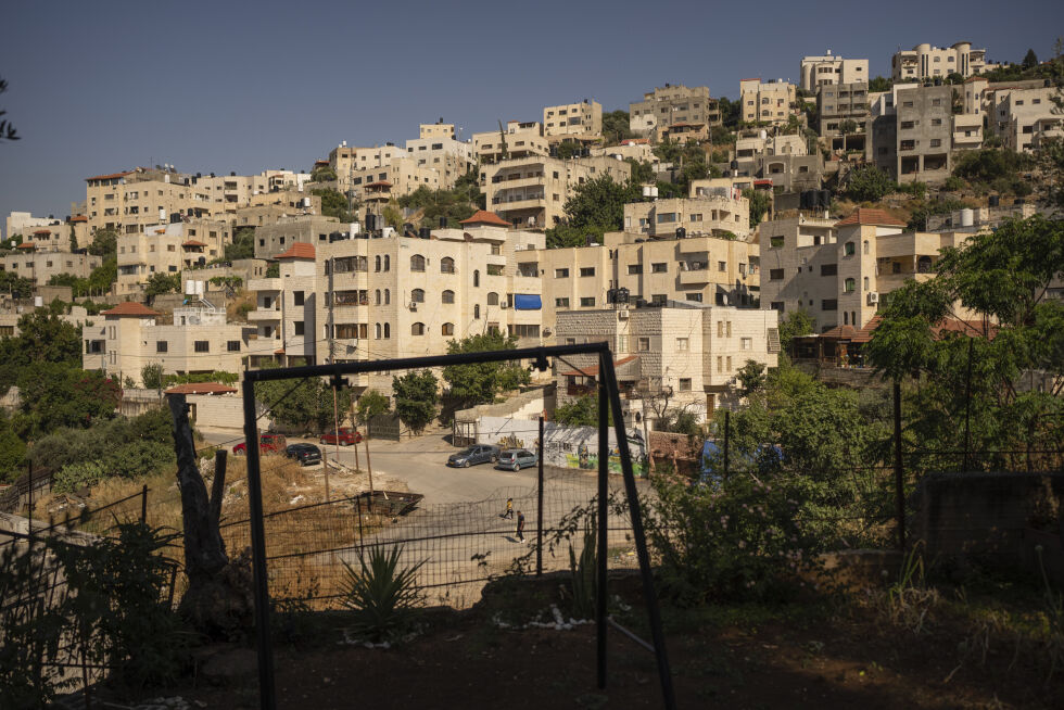 En utsikt over Jenin flyktningleir er sett fra Hamadneh-familiens hus på den såkalte Vestbredden (Judea og Samaria), onsdag 5. juni 2024.
 Foto: AP Photo/Bram Janssen/NTB