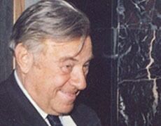 Titusenvis fulgte Teddy Kollek til graven