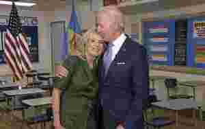 Biden formelt nominert til å kjempe mot Trump