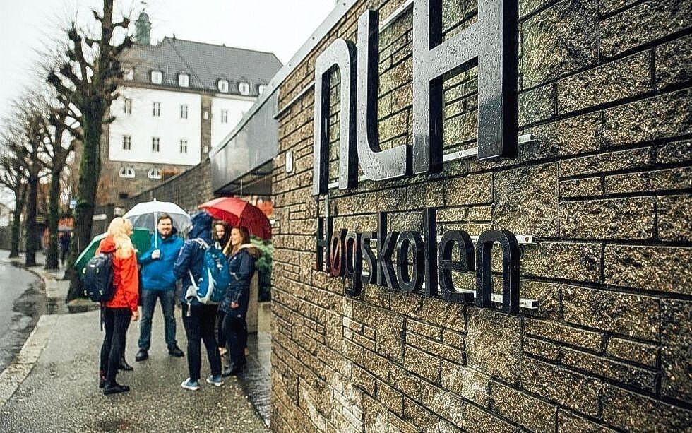 REVIDERES: NLA Høgskolens akkreditering er til revidering hos NOKUT, etter påstander om «manglende akademisk frihet».
 Foto: NLA