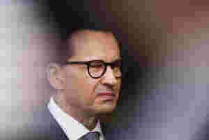Polen vil holde folkeavstemning om «tusener av ulovlige migranter»