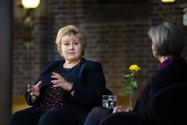 Solberg: IS-mødrene må bli igjen i Syria