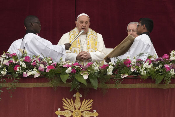 Paven ba om våpenhvile i Gaza og fangeutveksling