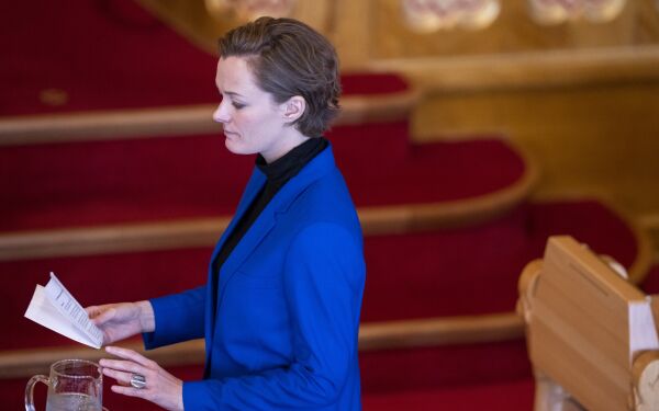 Likestillingsministeren vil ikke avkrefte at det å forkynne Bibelen kan være lovstridig