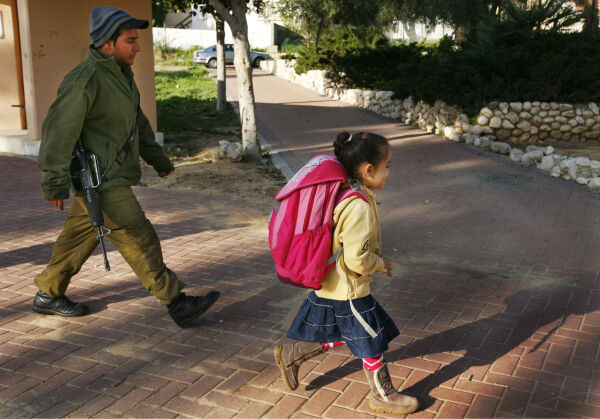Skoler og barnehager gjenåpnet i Sderot
