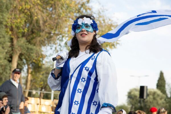 Over ni millioner israelere feirer uavhengighetsdag