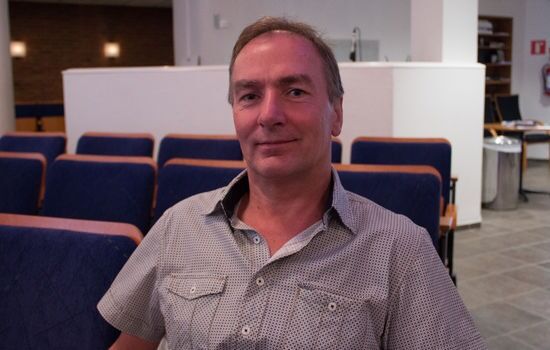 TOK TUREN: Bjørn Østefjells mente det var verdt bompengene å ta turen fra Vennesla for å få med seg Felleskristen markering for unådde folkeslag i Kristiansand.
 Foto: Ingunn Marie Ruud, KPK
