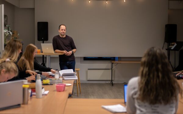– Ikke bare bibelnerder på Bare Bibel