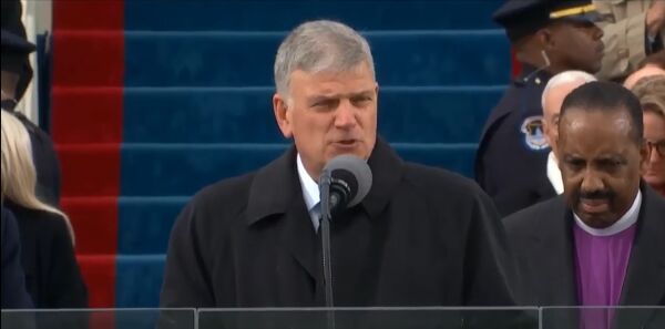 Stjernelag bak Franklin Graham-møter