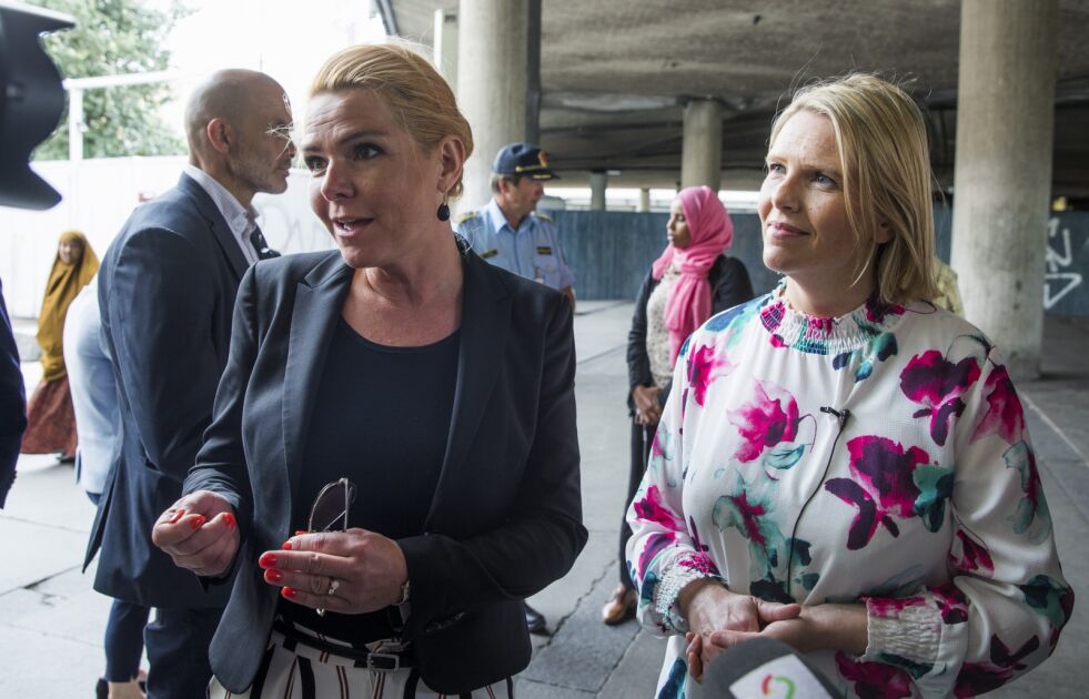 Inger Støjberg sammen med Norges innvandrings- og integreringsminister, Sylvi Listhaug (FrP), under et besøk i Oslo i august.
 Foto: NTB Scanpix