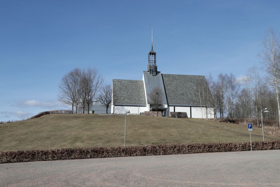 Lommedalen kirke i Akershus.
 Foto: Lise Åserud / NTB scanpix
