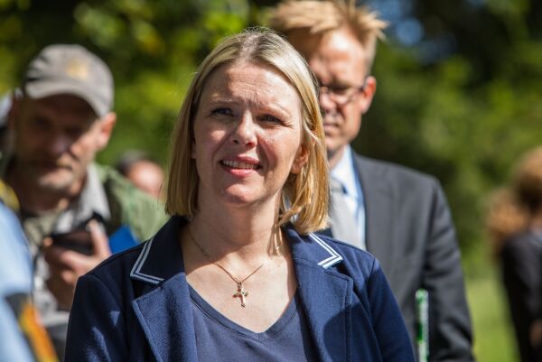 Listhaug bekymret for Oslo, men avviser «svenske tilstander»