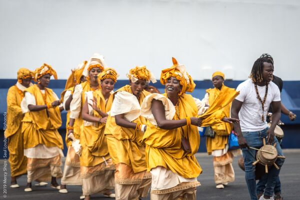 Mercy Ships skal hjelpe tusener i Senegal