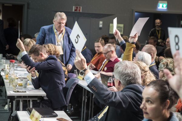 KrFs landsstyre vil åpne for å kaste folk ut av partiet