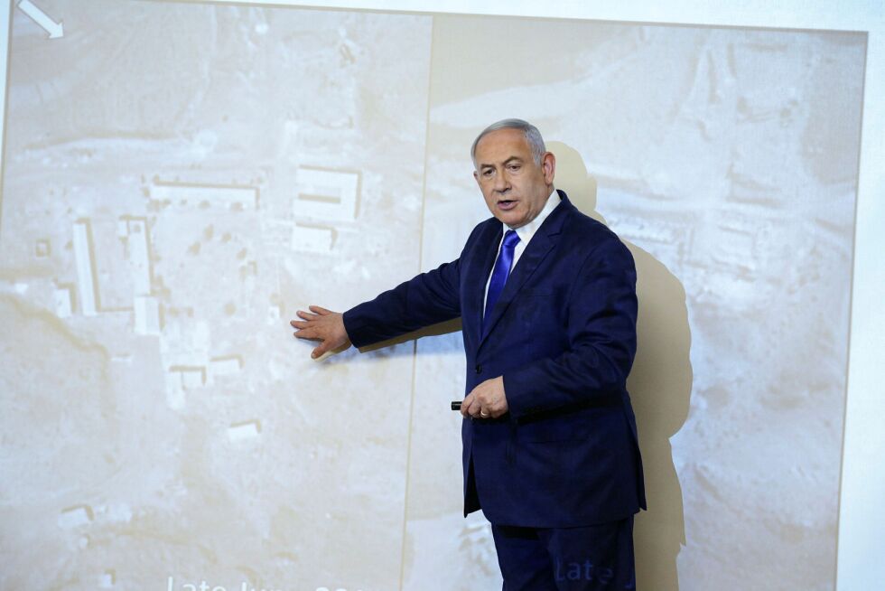Israels statsminister Benjamin Netanyahu avslører Irans atomprogram.
 Foto: Esty Dziubov/TPS