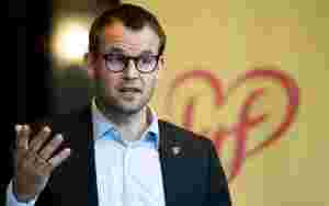 Lysegult håp for Ropstad og KrF