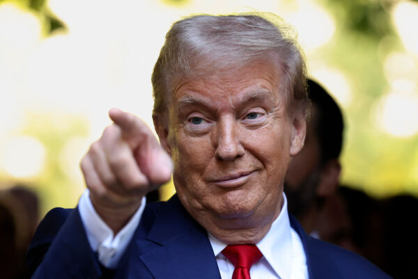 Trump sier det blir ikke flere debatter