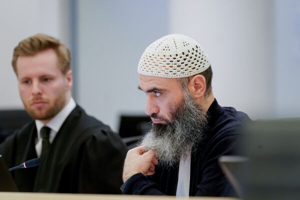 Matapour sverget troskap IS under en time før masseskytingen