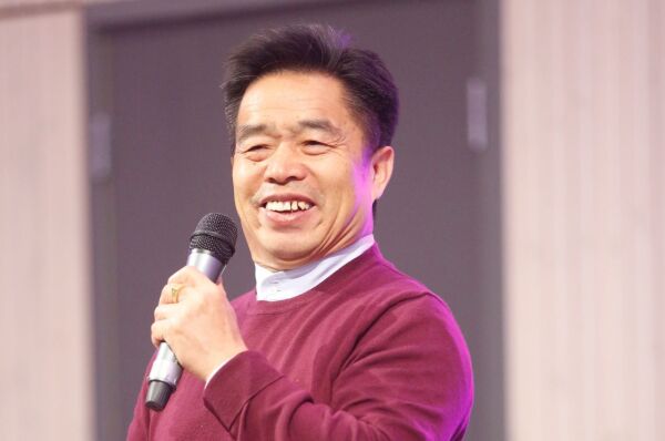 Viruset stopper ikke Broder Yun