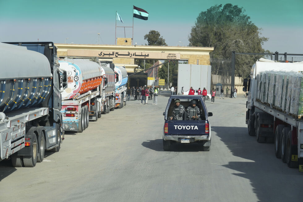 Grenseovergangen til Rafah mellom Egypt og Gazastripen søndag 19. januar 2025.
 Foto: NTB/AP Photo/Amr Nabil